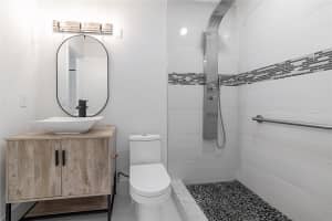 811 SE 4th Ave C204, Dania Beach, FL 33004 Sold 05/07/25