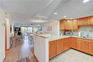 4629 Poinciana St 203, Lauderdale By The Sea, FL 33308 - MLS#F10494494