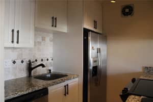 900 SW 11th Ave 5C, Hallandale Beach, FL 33009 - MLS#F10494532