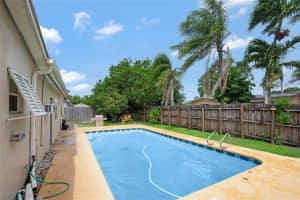 200 NW 80th Ave, Margate, FL 33063 Sold 07/11/25