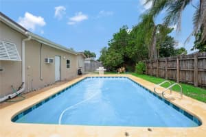 200 NW 80th Ave, Margate, FL 33063 Sold 07/11/25