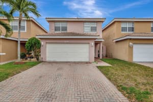 6670 NW 38th Dr, Lauderhill, FL 33319 Sold 07/01/25