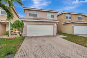 6670 NW 38th Dr, Lauderhill, FL 33319 Sold 07/01/25