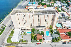 801 S OCEAN DR 1002, Hollywood, FL 33019 - MLS#F10494570