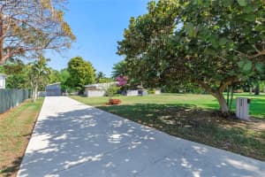 8325 SW 68th St, Miami, FL 33143 Sold 06/30/25
