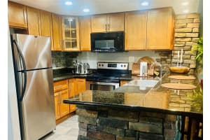3004 Ne 5th Ter 208-c, Wilton Manors