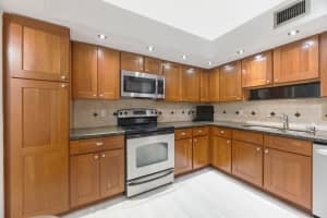 2808 N 46th Ave E450, Hollywood, FL 33021 Sold 08/12/25