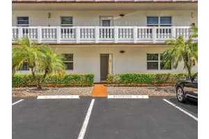 1025 SE 4th Ave 102, Dania Beach, FL 33004 Sold 10/14/25