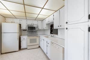 421 NE 14th Ave 302, Hallandale Beach, FL 33009 - MLS#F10494648