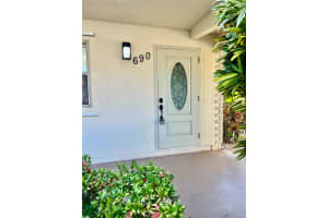 690 Saxony O 690, Delray Beach, FL 33446 - MLS#F10494650
