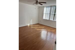 3801 environ, Lauderhill, FL 33319 - MLS#F10494663