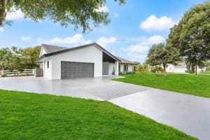 5811 SW 164th Ter, Southwest Ranches, FL 33331 Sold 12/03/25