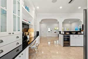 710 NE 16th Ave, Fort Lauderdale, FL 33304 - MLS#F10494793