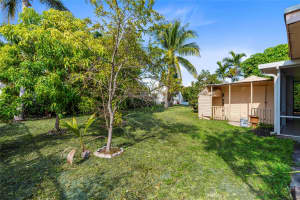 9703 NW 70th Ct, Tamarac, FL 33321 Sold 07/09/25