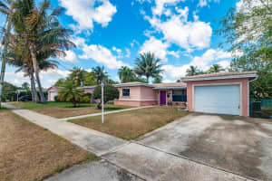 3193 NW 40th St, Lauderdale Lakes, FL 33309 Sold 09/24/25