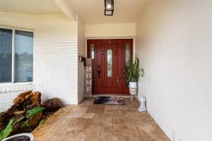 5220 SW 7th St, Plantation, FL 33317 Sold 06/13/25