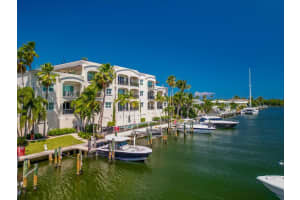 2720 NE 15th St 301, Fort Lauderdale, FL 33304 Sold 08/25/25