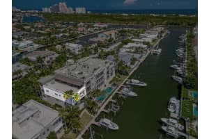 2720 NE 15th St 301, Fort Lauderdale, FL 33304 Sold 08/25/25