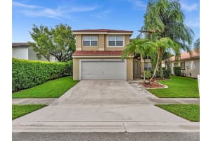 8233 White Rock Cir, Boynton Beach, FL 33436 Sold 04/29/25