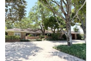 2600 NE 40 Street, Fort Lauderdale, FL 33308 Sold 05/29/25