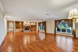 2600 NE 40 Street, Fort Lauderdale, FL 33308 Sold 05/29/25