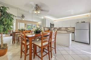 9890 NW 6th Ct, Plantation, FL 33324 Sold 08/01/25