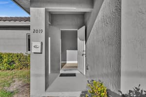 2019 NW 64th Ave, Sunrise, FL 33313 Sold 05/29/25