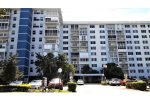 4200 Hillcrest Dr 617, Hollywood, FL 33021 Sold 05/13/25