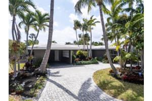 1740 NE 40th Pl, Oakland Park, FL 33334 Sold 05/08/25