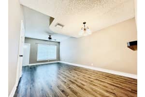 8132 San Carlos Cir, Tamarac, FL 33321 Sold 11/03/25