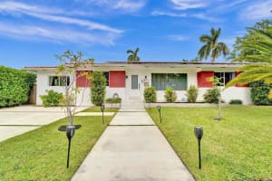 851 Harrison St, Hollywood, FL 33019 Sold 08/25/25