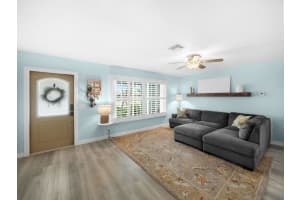 1043 SW 25th Pl, Boynton Beach, FL 33426 Sold 05/14/25