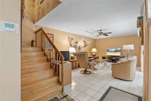 2555 Camelot Ct, Cooper City, FL 33026 Sold 06/11/25