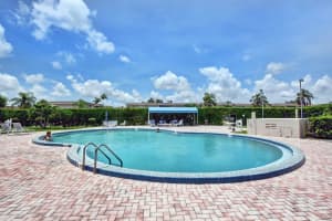 715 Lori Dr 315, Palm Springs, FL 33461 - MLS#F10495158