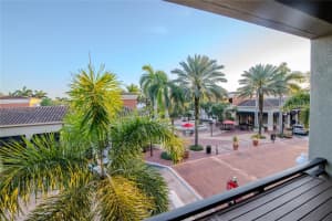 4883 Pga Blvd 202, Palm Beach Gardens, FL 33418 Sold 10/15/25