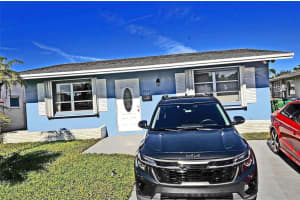 5003 NW 50th Ct, Tamarac, FL 33319 Sold 06/20/25