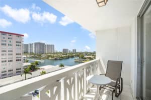 3113 S Ocean Dr 1008, Hallandale Beach
