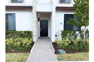 21108 NE 8th Ave, Miami, FL 33179 - MLS#F10495393