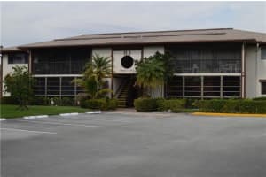 9702 S Belfort Cir 112, Tamarac