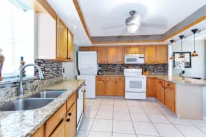 4100 Galt Ocean Dr 202, Fort Lauderdale, FL 33308 - MLS#F10495404