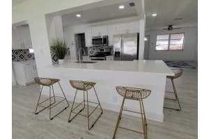 220 Nw 25th Ct, Pompano Beach