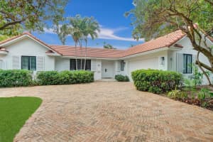 4 Gatehouse Rd, Fort Lauderdale, FL 33308 Sold 08/28/25