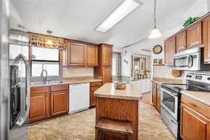 5311 SW 26th Ter, Fort Lauderdale, FL 33312 Sold 08/20/25