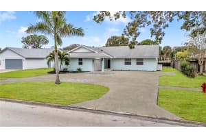 218 Ponce De Leon St, Royal Palm Beach, FL 33411 Sold 05/05/25