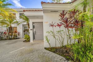 9263 NW 9th Ct 9263, Plantation, FL 33324 Sold 06/16/25