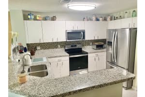 718 NW 42nd Pl 718, Deerfield Beach, FL 33064 Sold 06/10/25