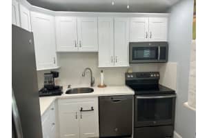 7410 Nw 1st St 207, Margate