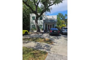 621 Se 5th Ct, Fort Lauderdale