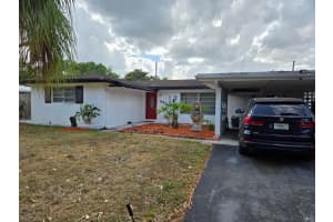 885 Azalea Ct, Plantation, FL 33317 Sold 05/08/25
