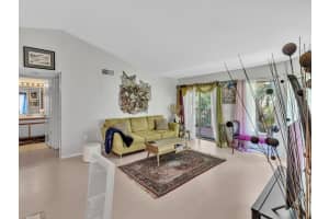 2440 NW 33rd St 1812, Oakland Park, FL 33309 - MLS#F10495822
